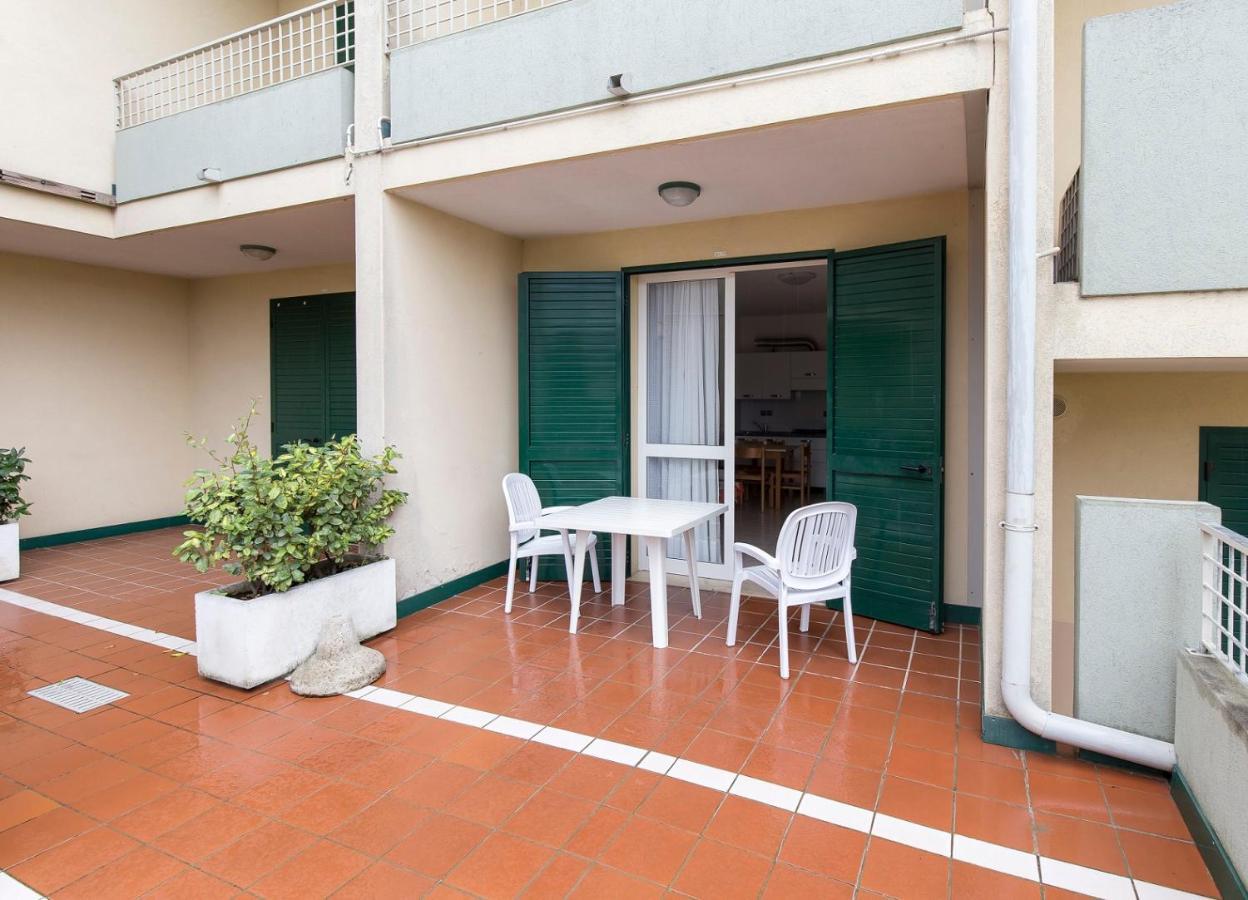 Villaggio Luna Due Caorle Exterior foto