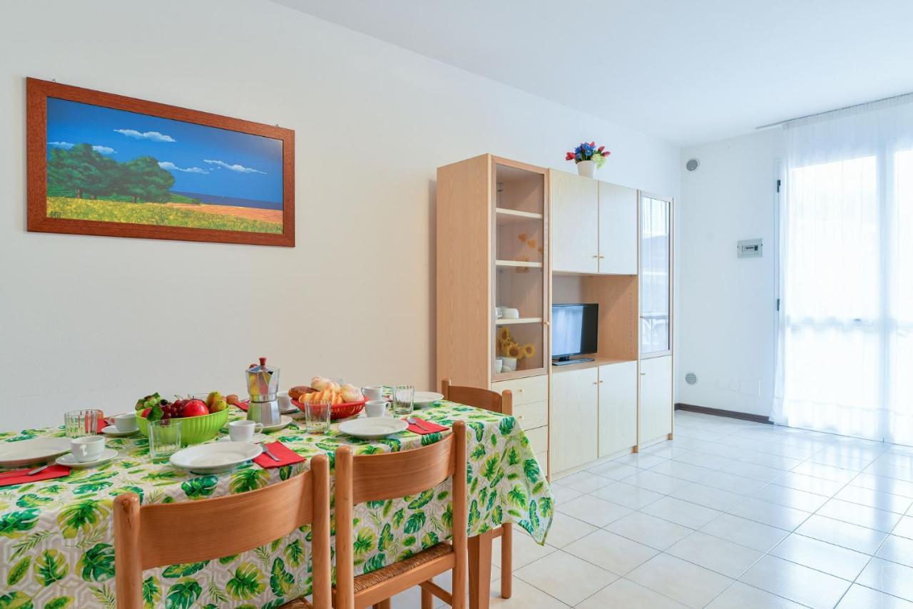 Villaggio Luna Due Caorle Exterior foto